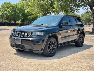 Image for 2017 Jeep Grand Cherokee Laredo ID: 7591097
