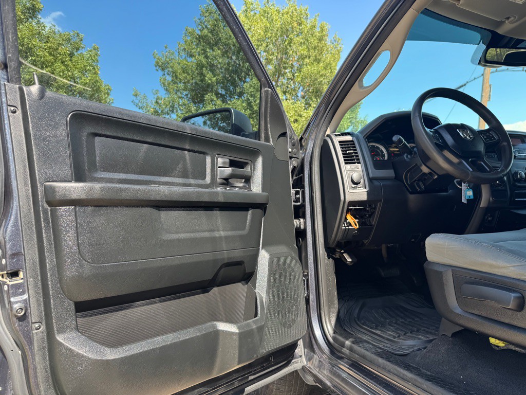 2018 RAM 1500 Image 5