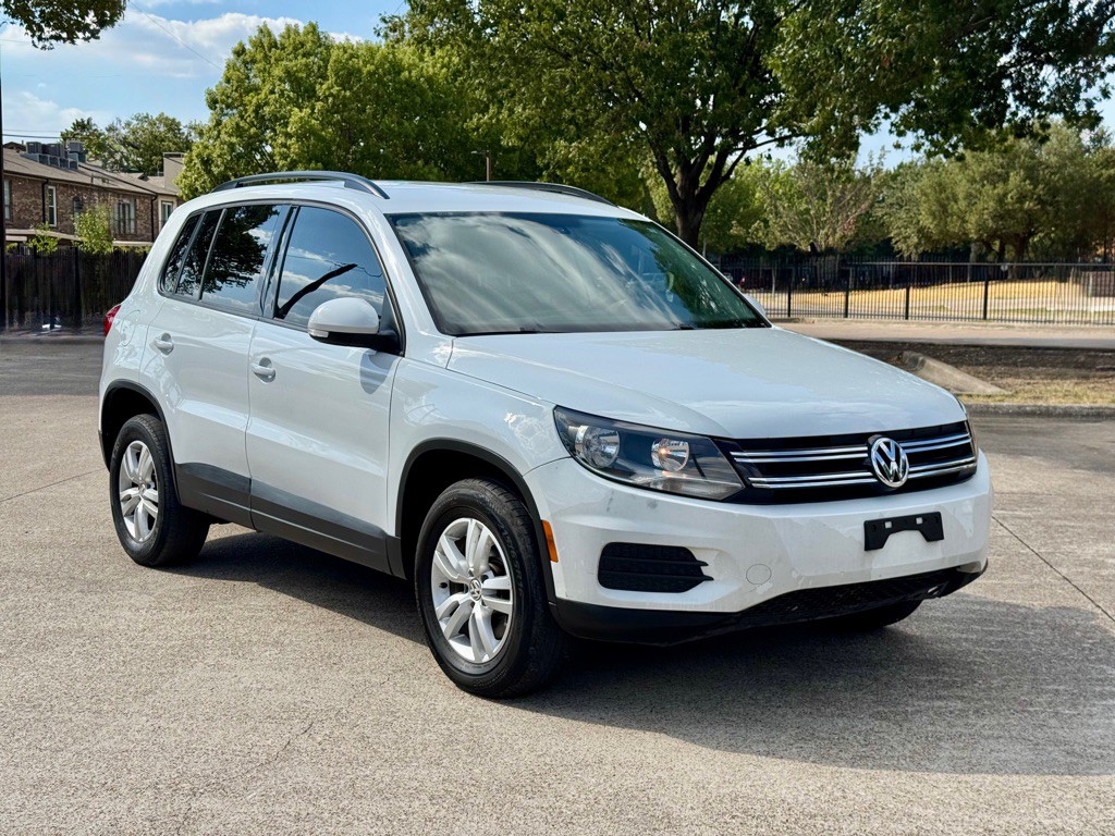 2017 Volkswagen Tiguan Image 24