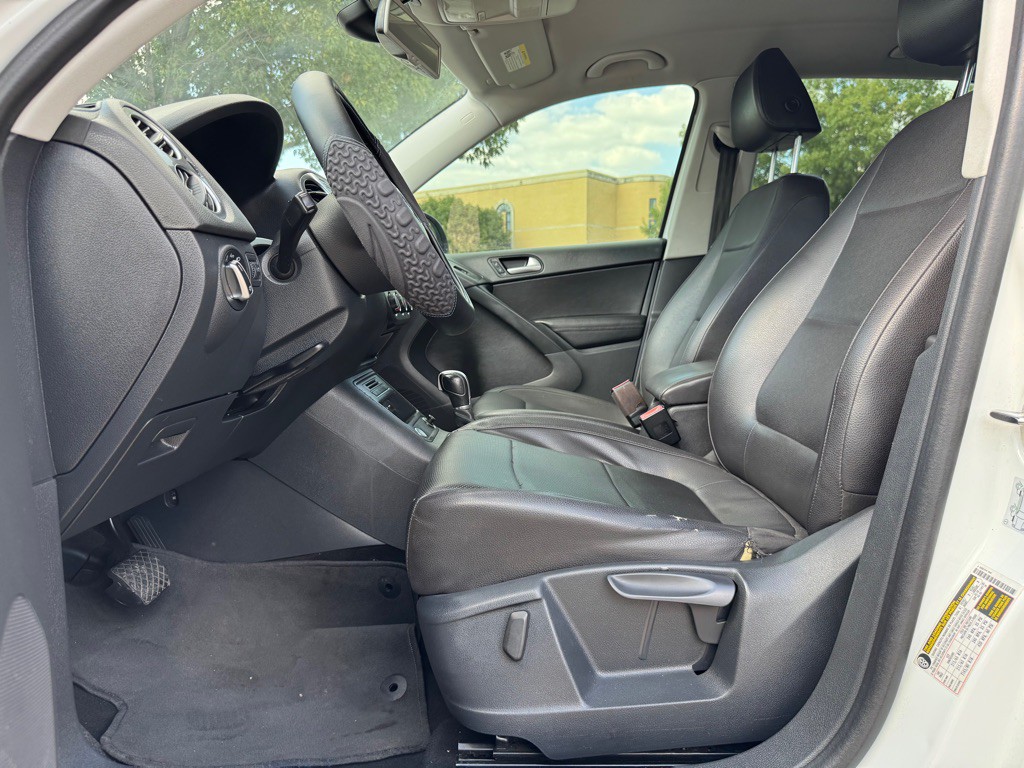 2017 Volkswagen Tiguan Image 29