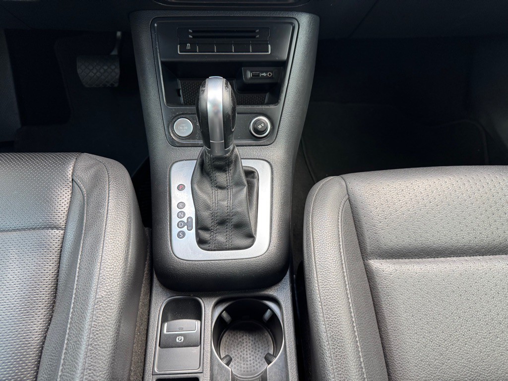 2017 Volkswagen Tiguan Image 38