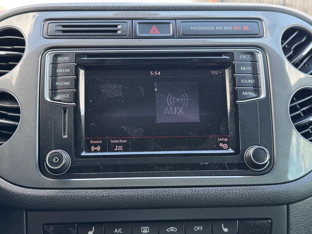 2017 Volkswagen Tiguan Image 42