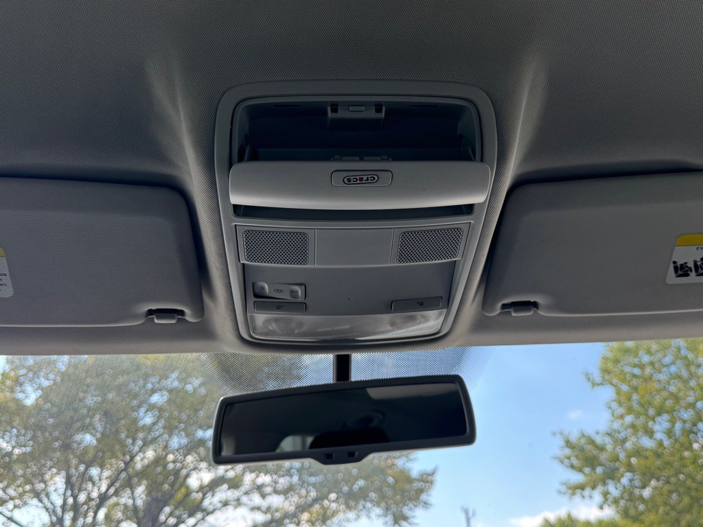 2017 Volkswagen Tiguan Image 44