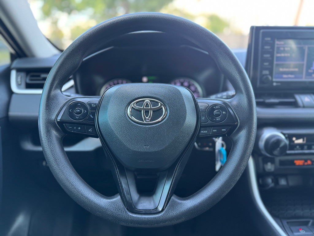 2022 Toyota Rav4 Image 9