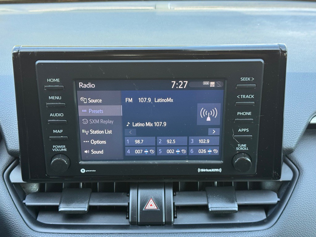 2022 Toyota Rav4 Image 19