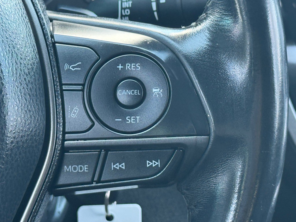 2021 Toyota Camry Image 11