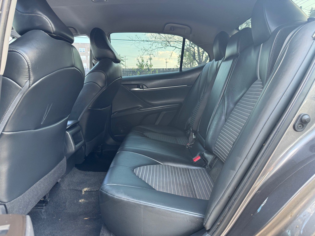 2021 Toyota Camry Image 24