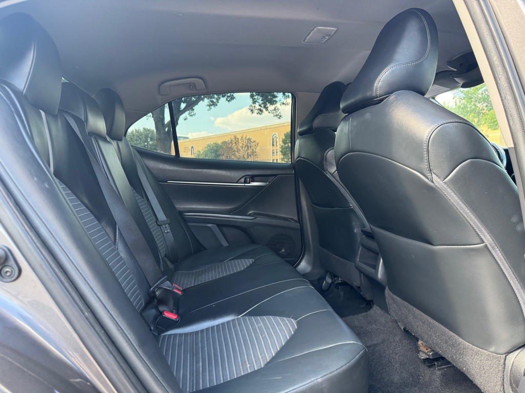 2021 Toyota Camry Image 26
