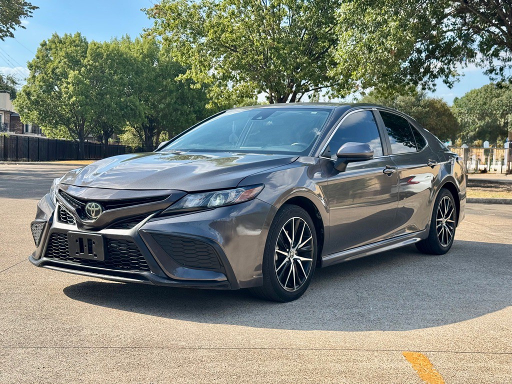 2021 Toyota Camry Image 31