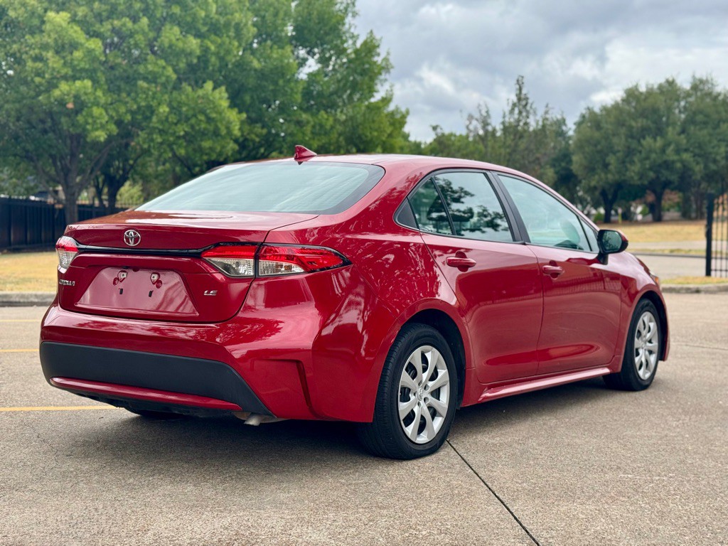 2021 Toyota Corolla Image 3