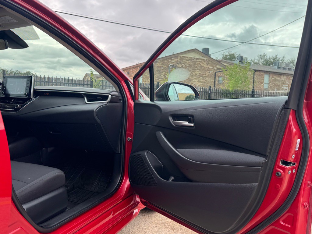 2021 Toyota Corolla Image 26