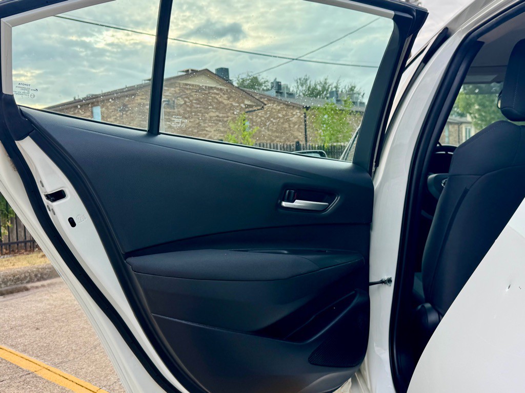 2021 Toyota Corolla Image 25