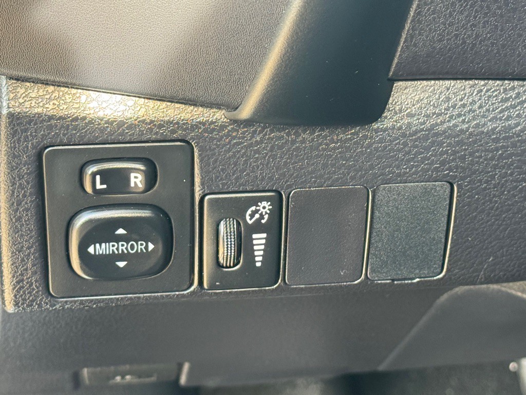 2017 Toyota Corolla Image 10