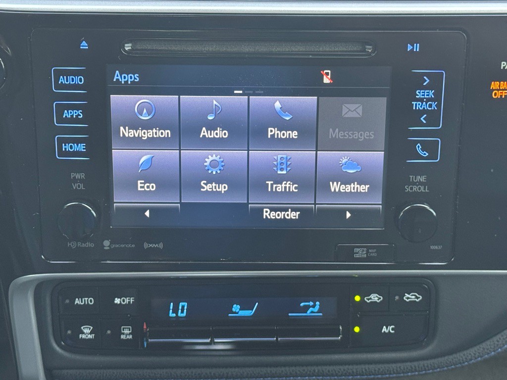 2017 Toyota Corolla Image 21