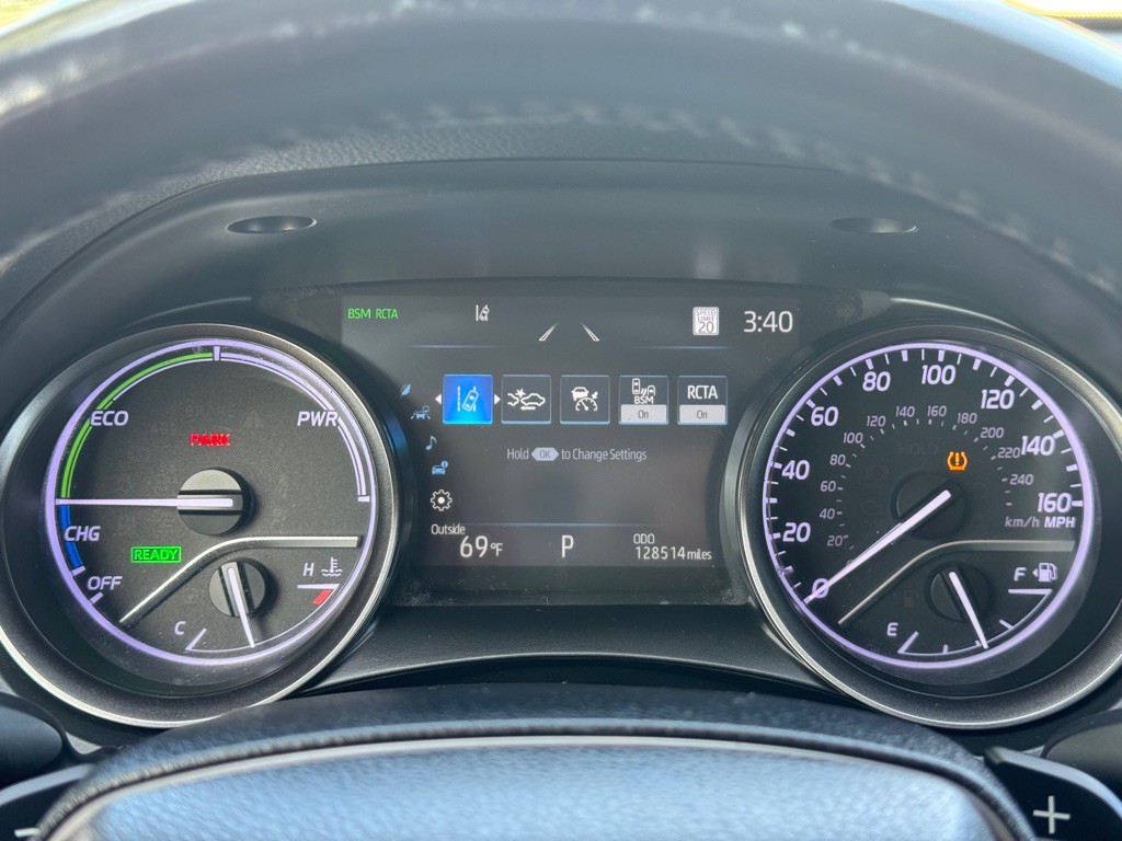 2021 Toyota Camry Image 16