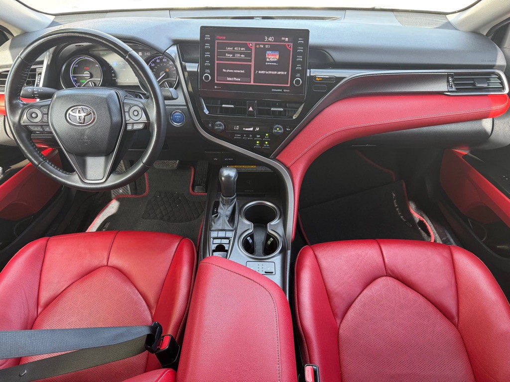 2021 Toyota Camry Image 17