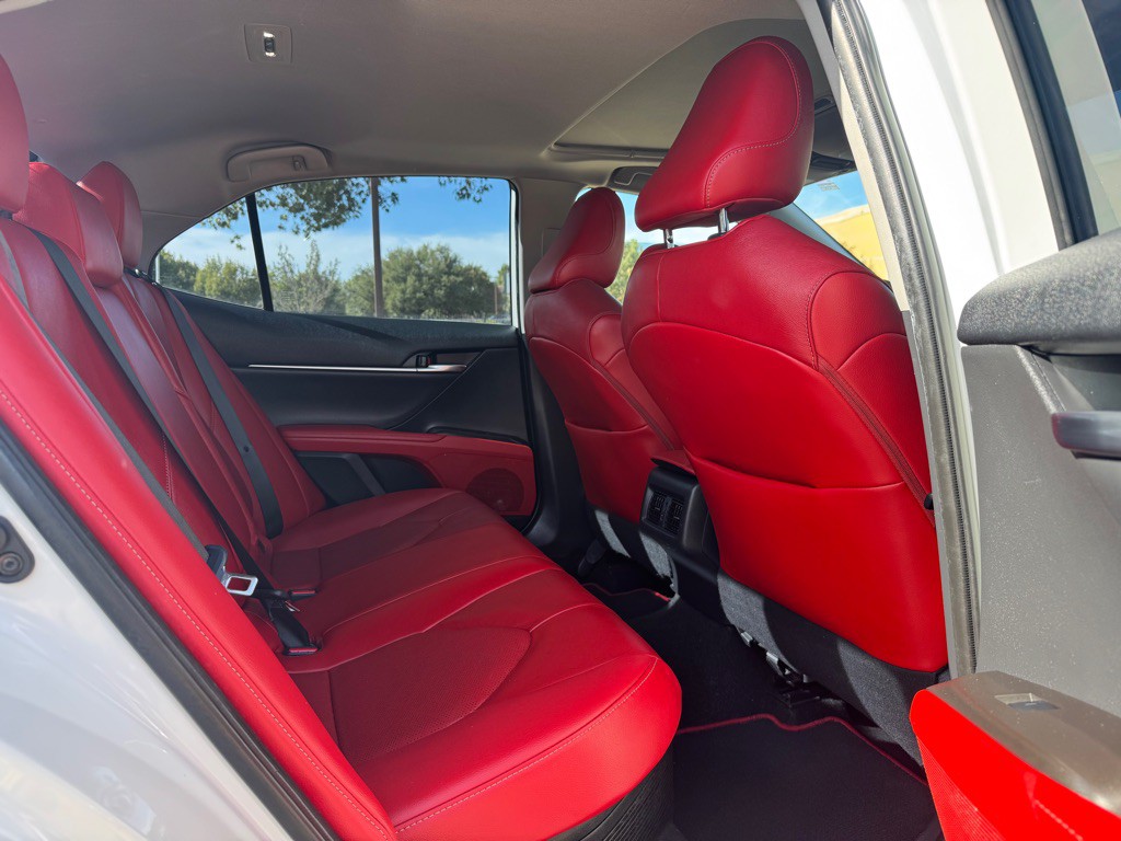 2021 Toyota Camry Image 28
