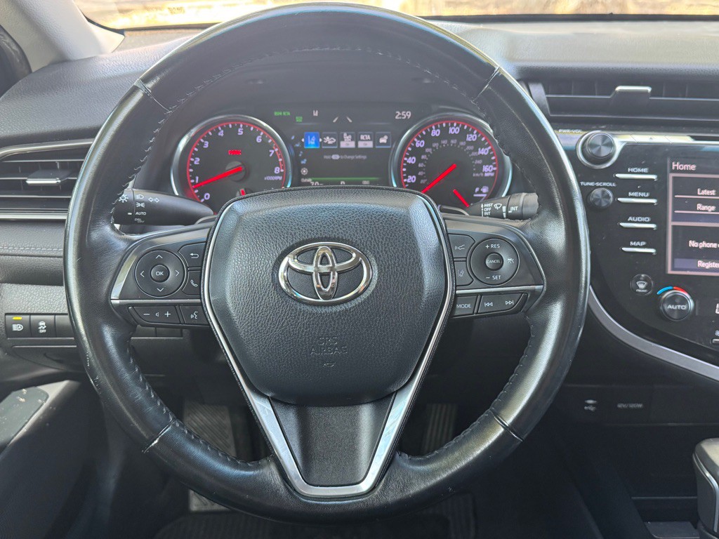 2019 Toyota Camry Image 12