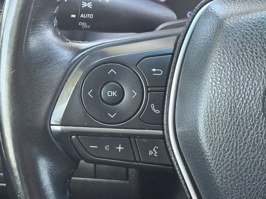 2019 Toyota Camry Image 13