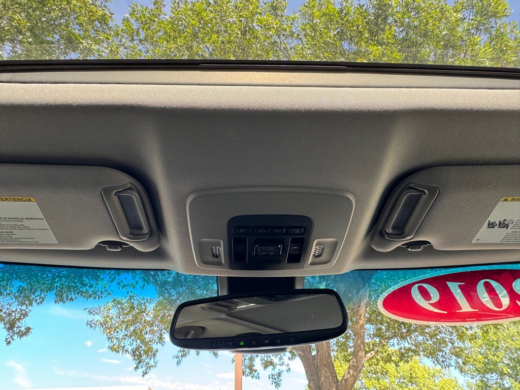 2019 Toyota Camry Image 23