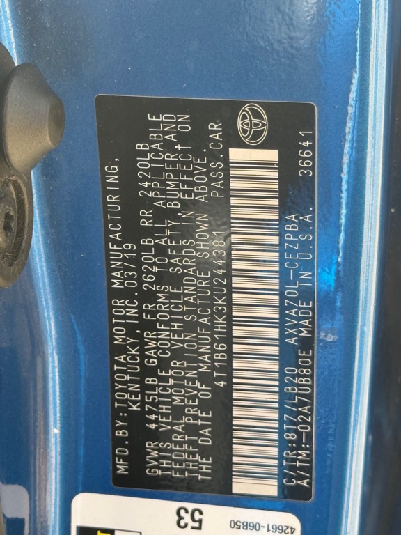 2019 Toyota Camry Image 32