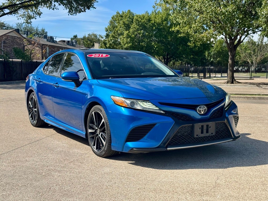 2019 Toyota Camry Image 34