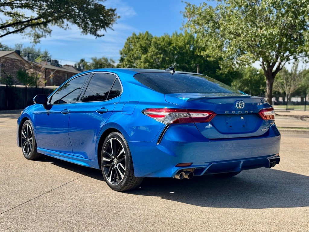 2019 Toyota Camry Image 36