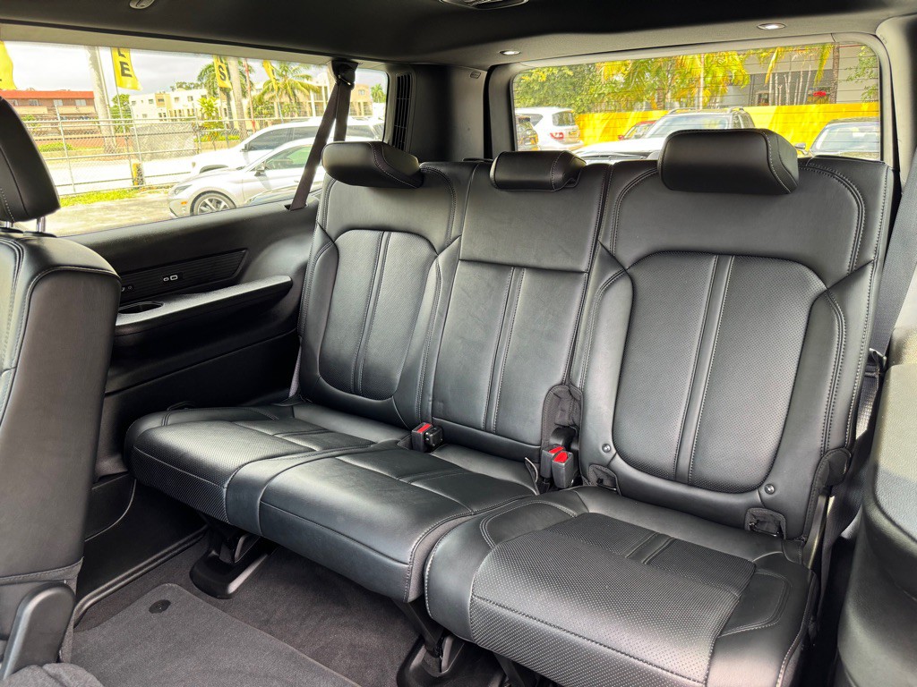 2024 Jeep Wagoneer L Image 26