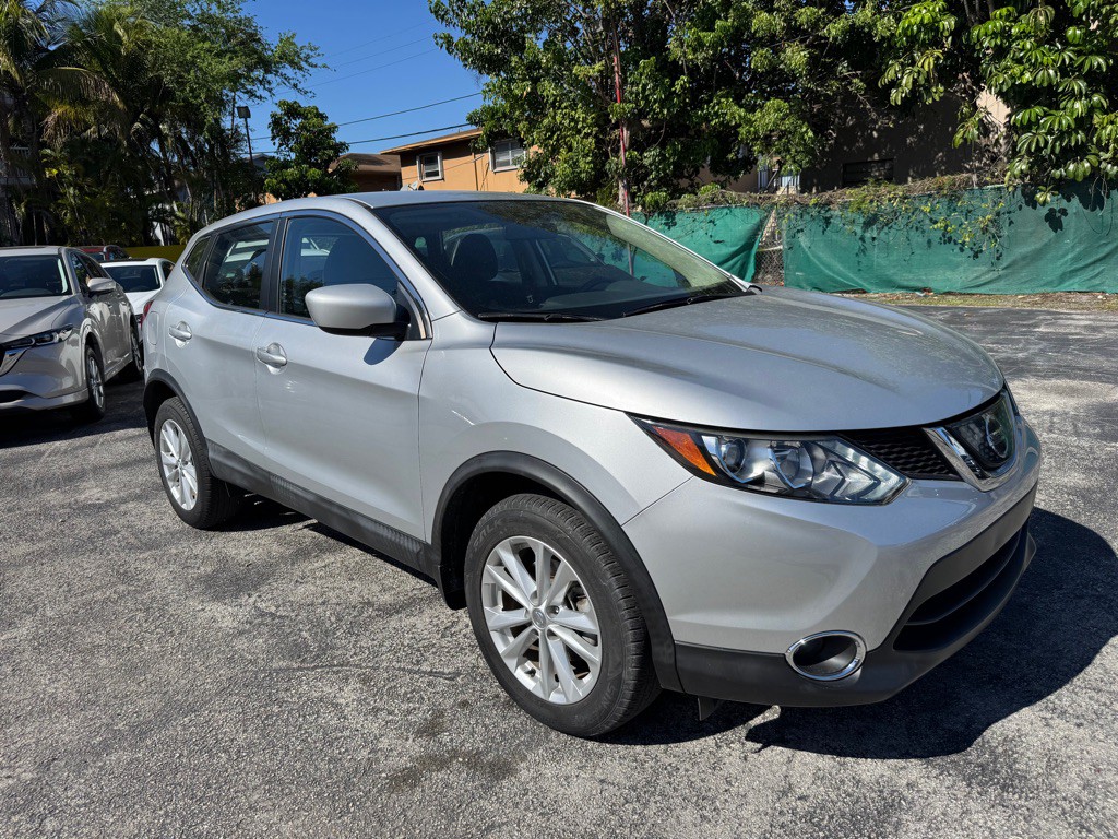 2018 Nissan Rogue Image 7