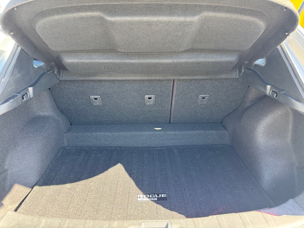 2018 Nissan Rogue Image 19