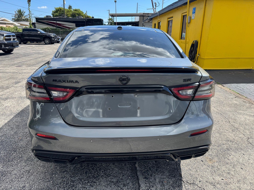 2020 Nissan Maxima Image 11