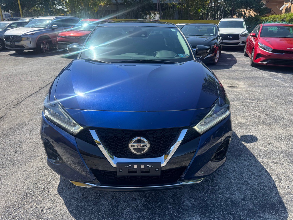 2019 Nissan Maxima Image 3