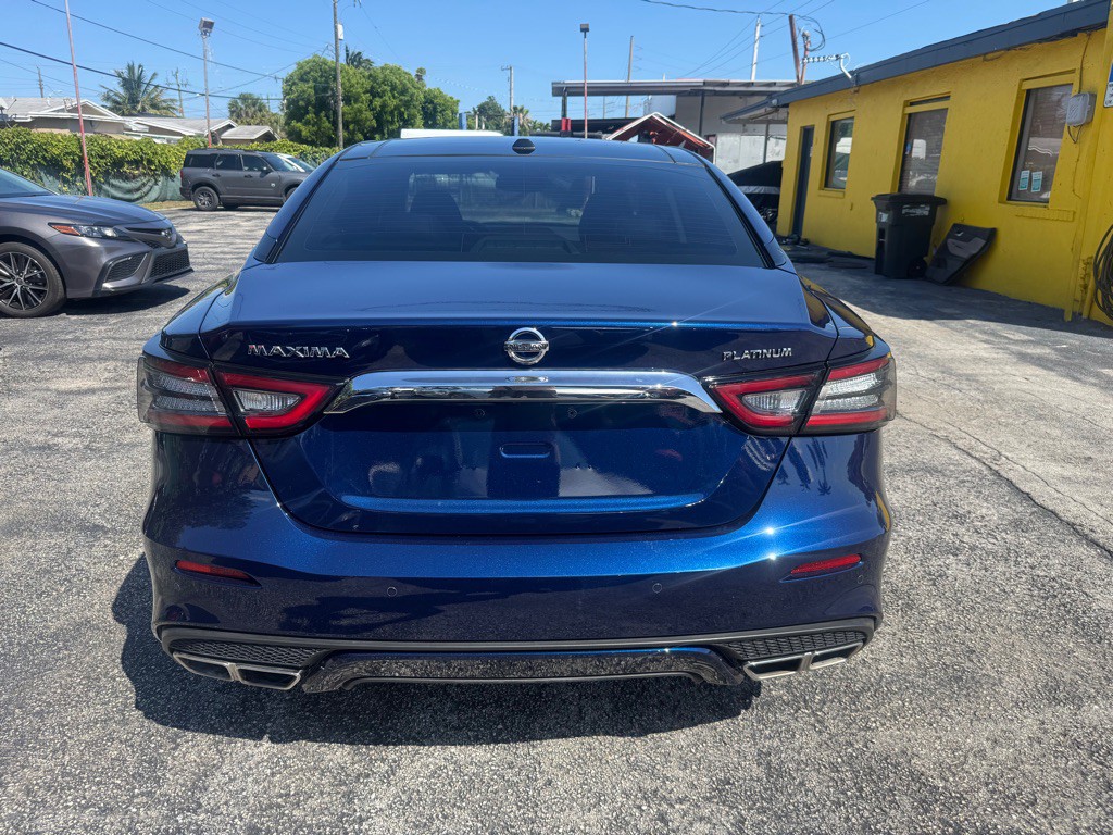 2019 Nissan Maxima Image 10