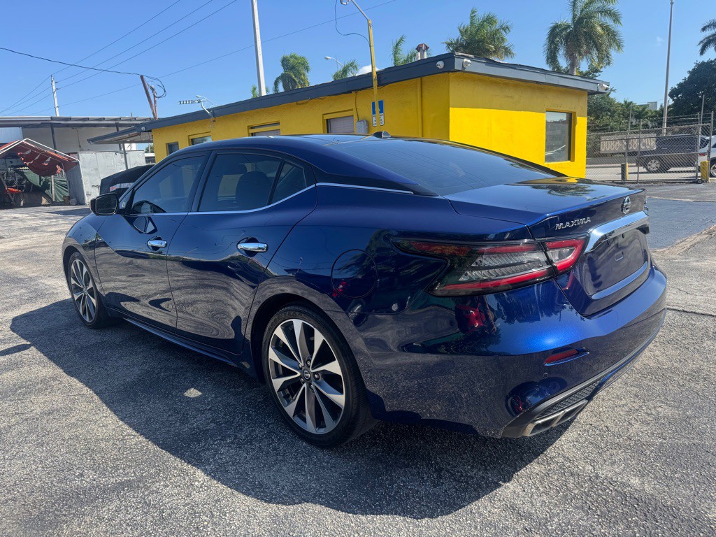 2019 Nissan Maxima Image 12
