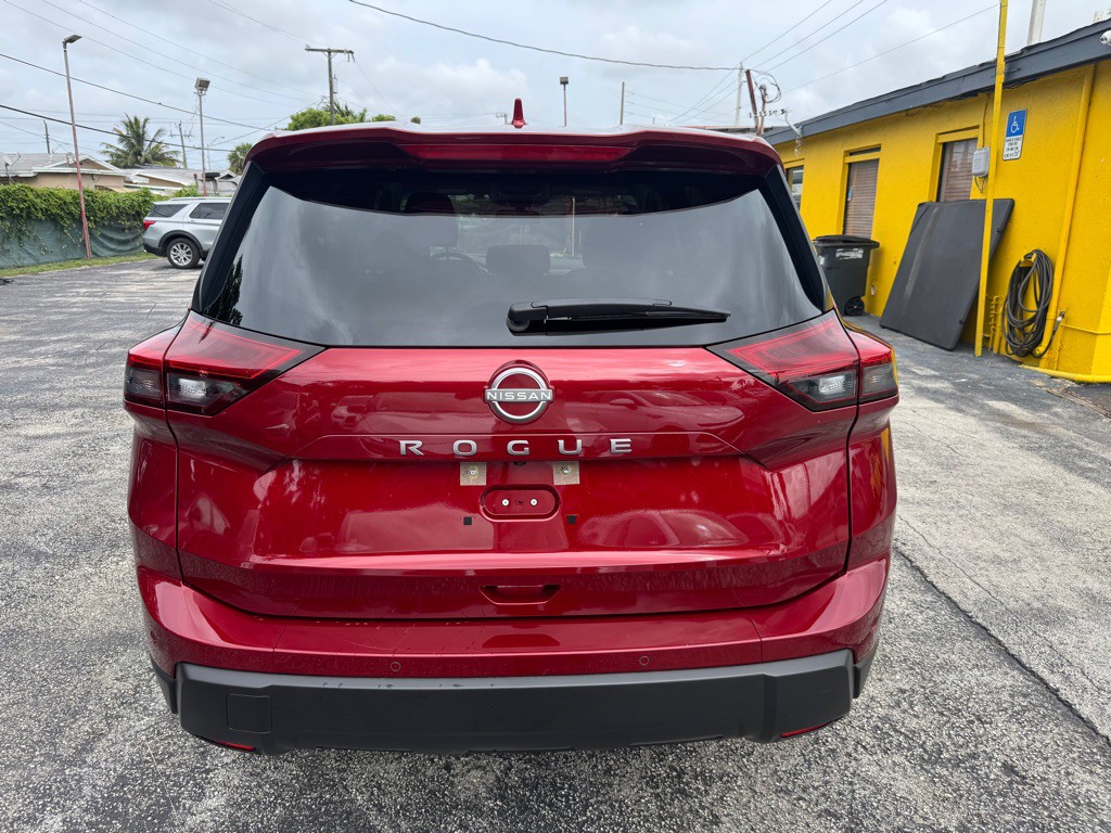 2025 Nissan Rogue Image 12