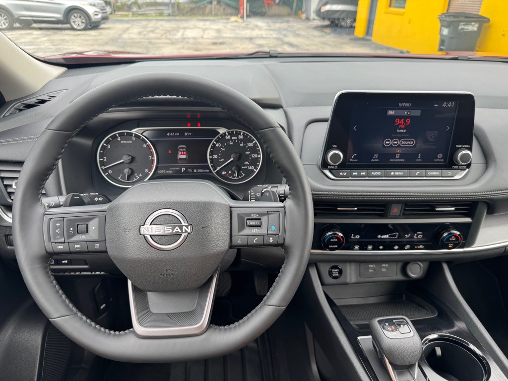 2025 Nissan Rogue Image 20