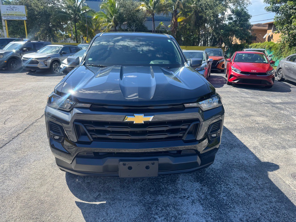 2024 Chevrolet Colorado Image 3