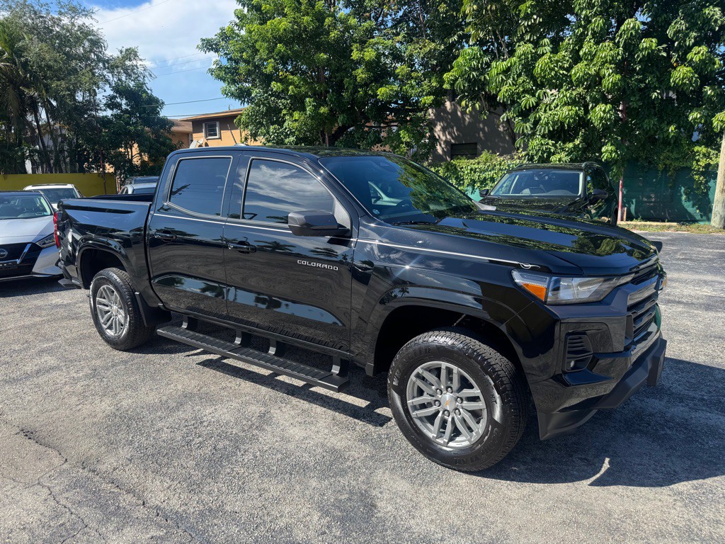 2024 Chevrolet Colorado Image 6