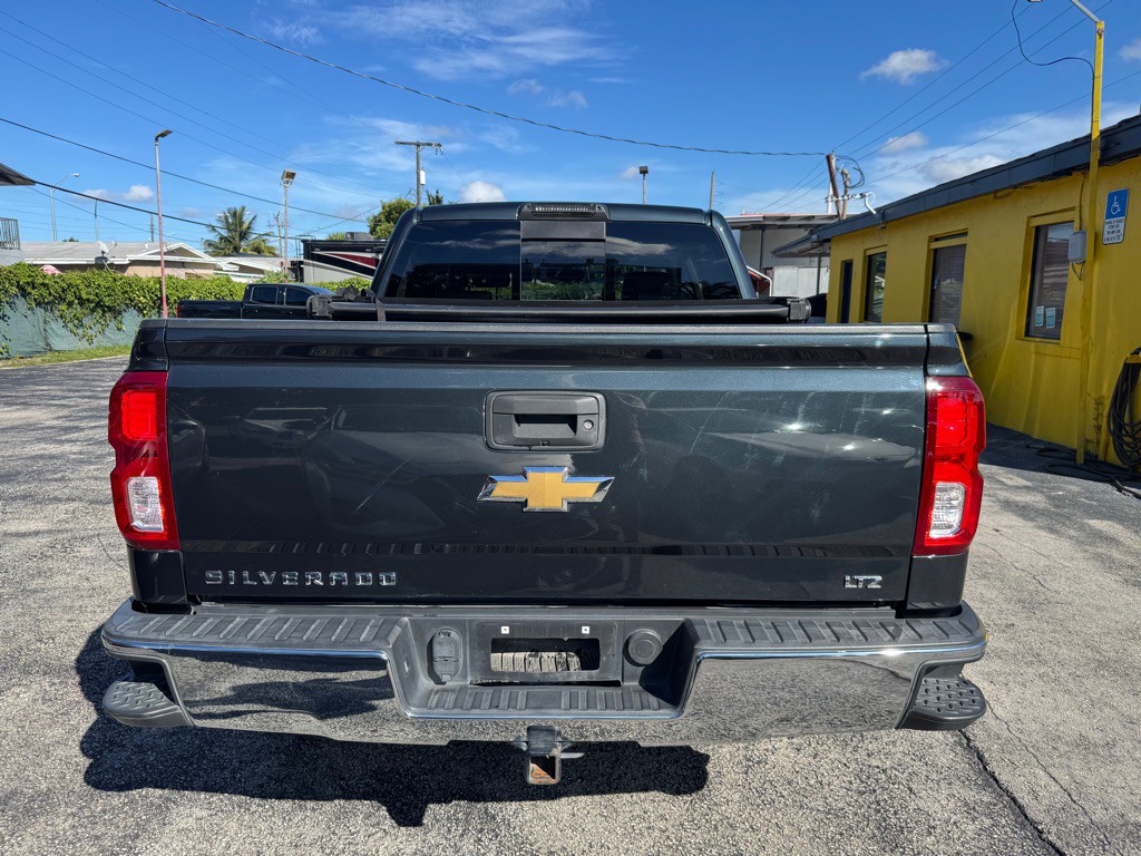 2018 Chevrolet Silverado 1500 Image 11