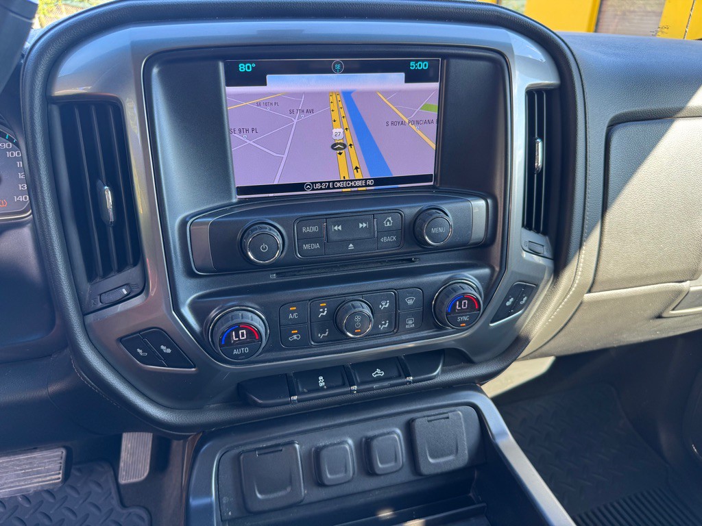 2018 Chevrolet Silverado 1500 Image 21
