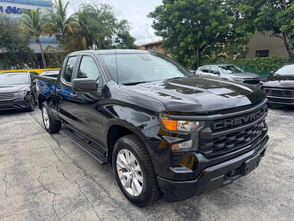 2025 Chevrolet Silverado 1500 Image 7