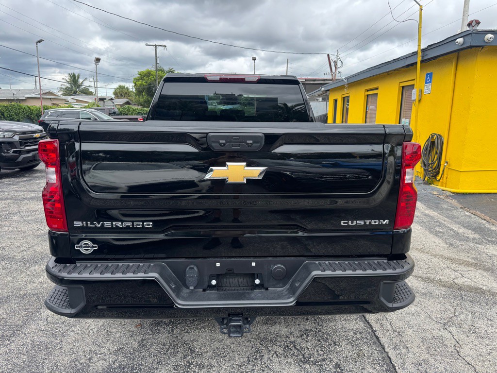 2025 Chevrolet Silverado 1500 Image 12