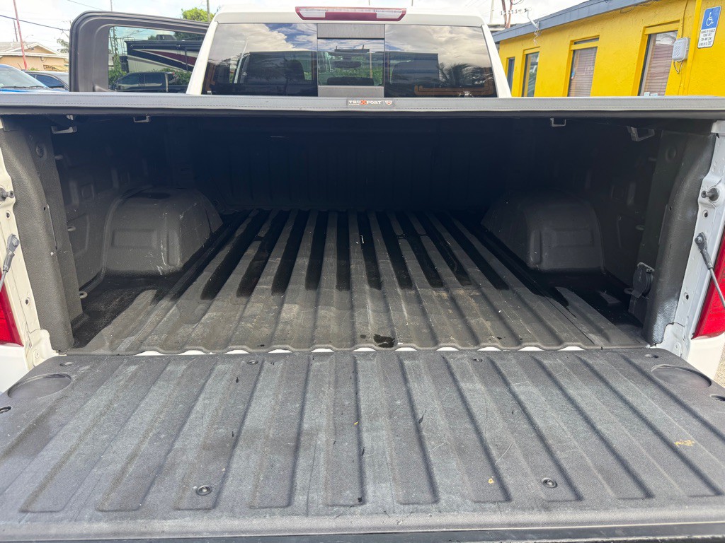 2019 Chevrolet Silverado 1500 Image 19