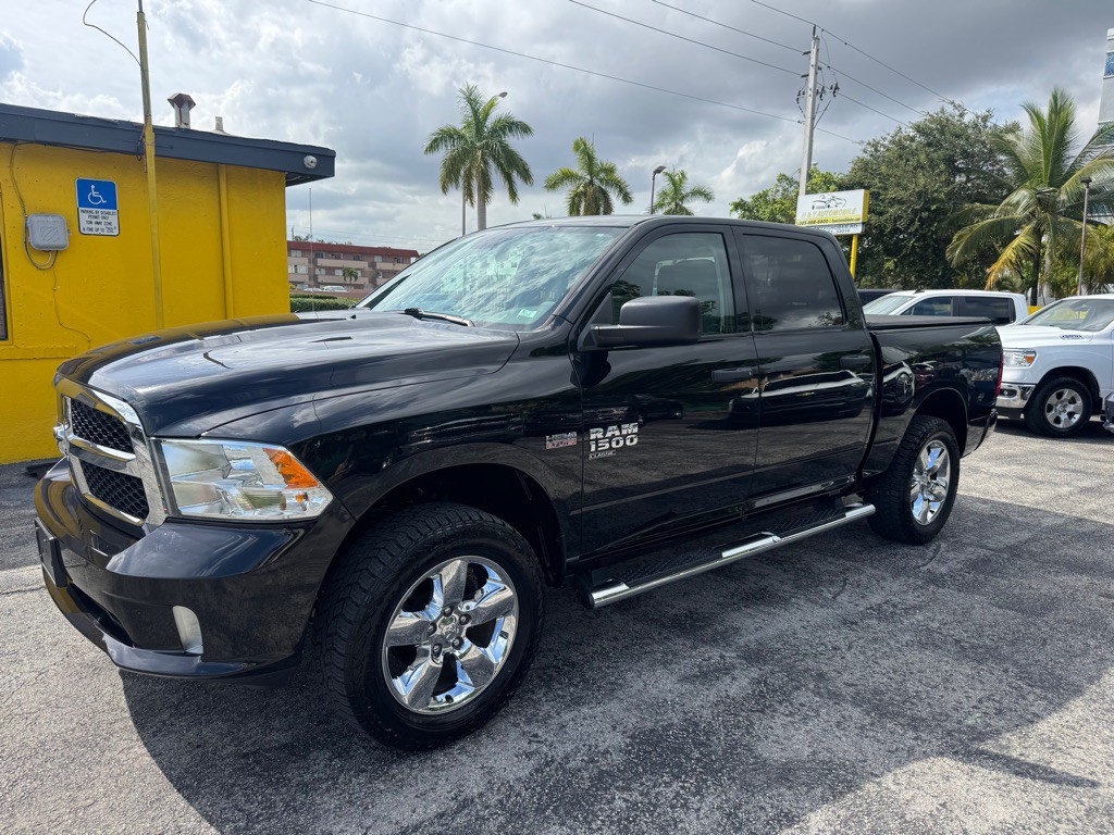 2019 RAM 1500 Image 2