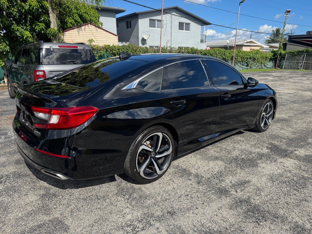 2022 Honda Accord Image 9
