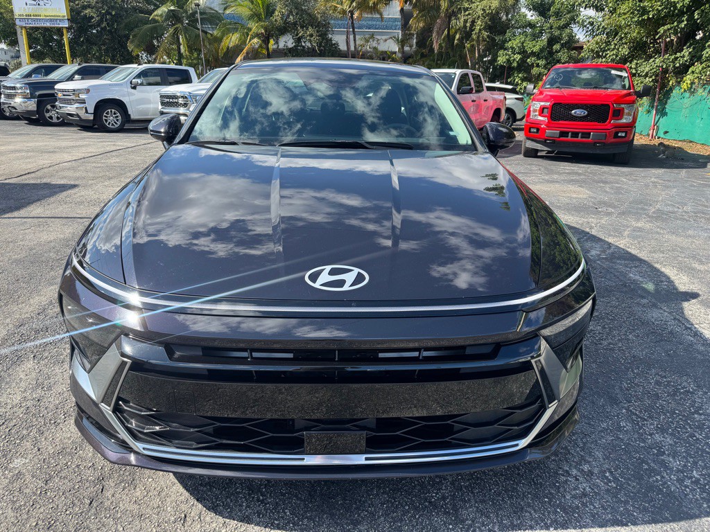 2025 Hyundai Sonata Image 4