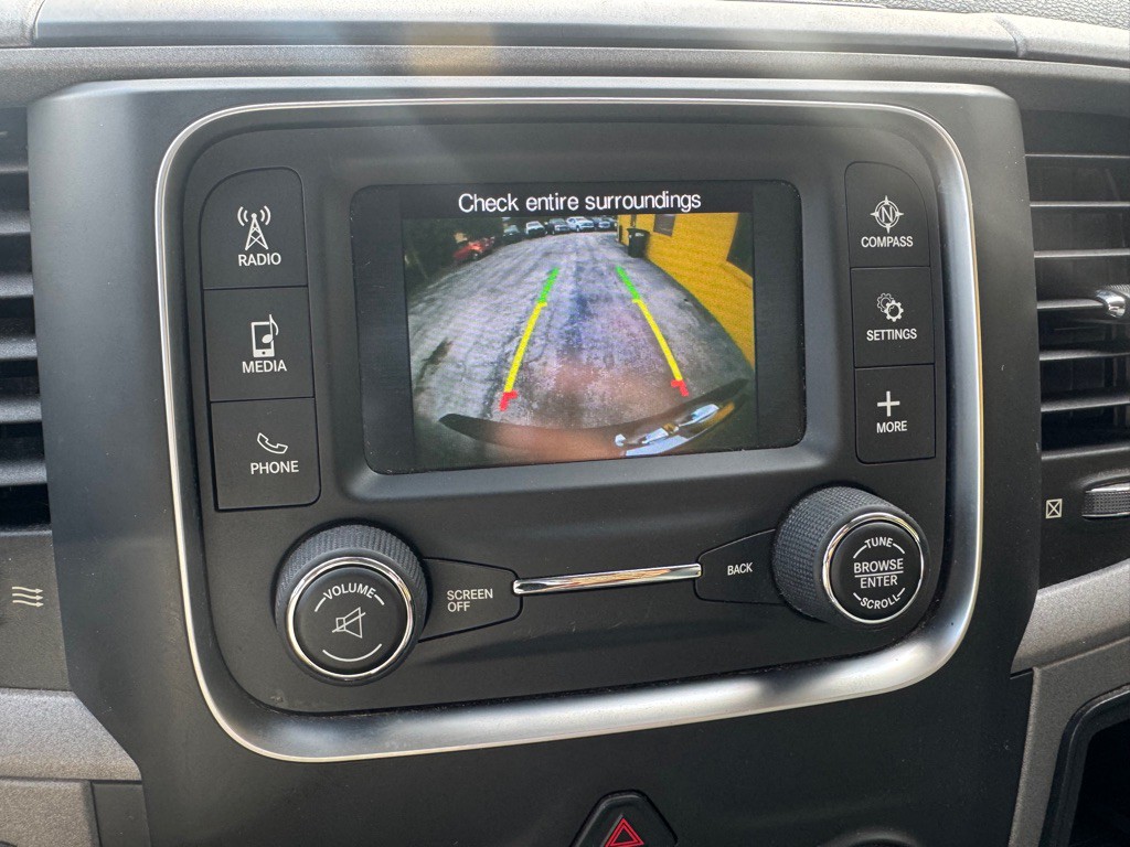 2017 RAM 1500 Image 19