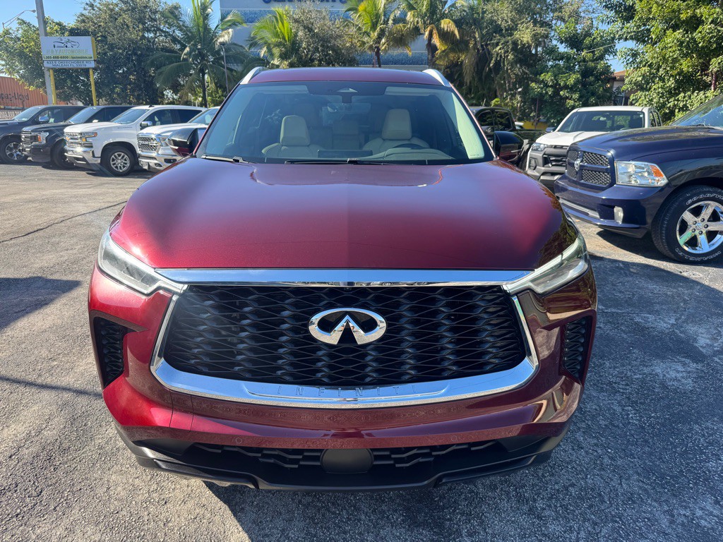 2023 INFINITI QX60 Image 2