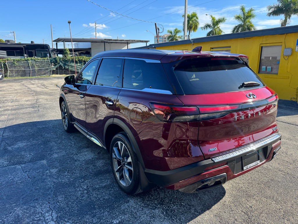 2023 INFINITI QX60 Image 10