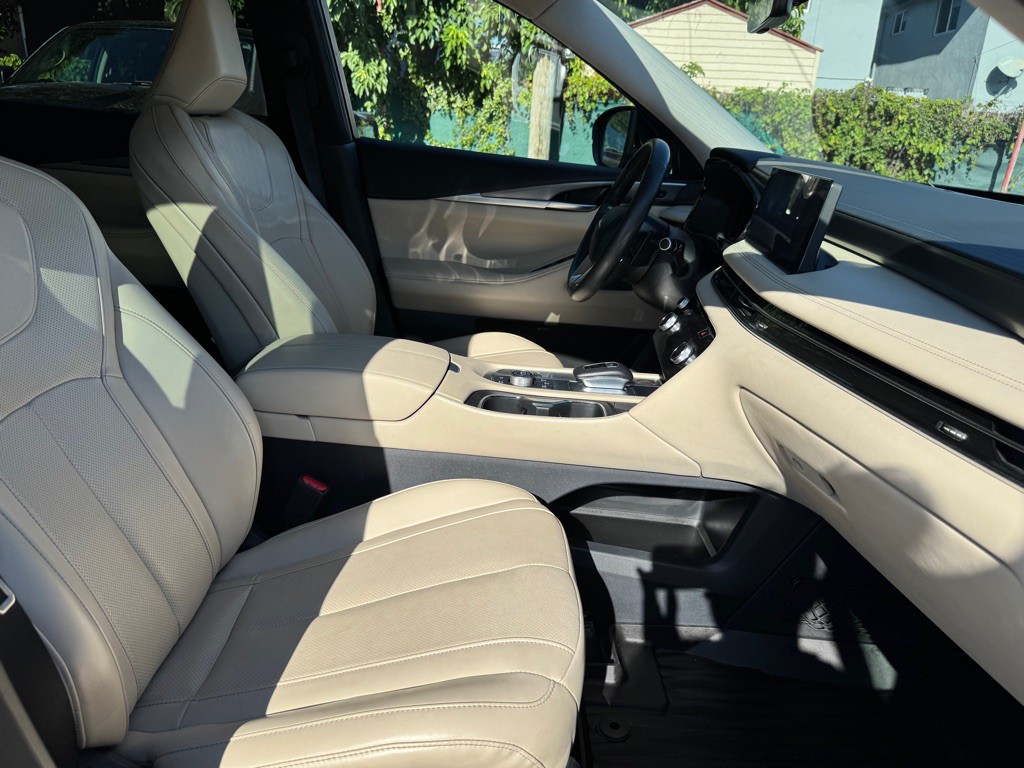2023 INFINITI QX60 Image 13